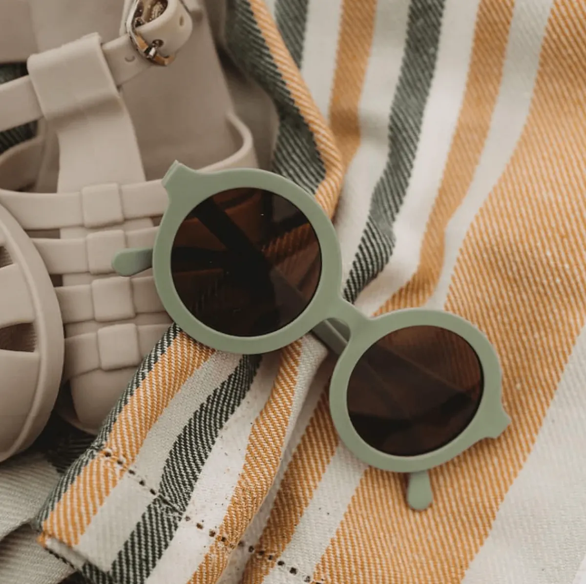 minnow Babiators Sage Euro Round Sunglasses New