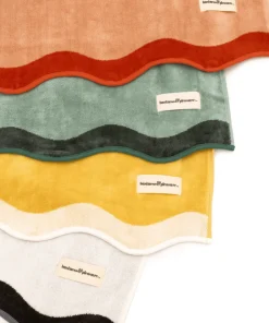 minnow Business & Pleasure Riviera Beach Towel White Clearance