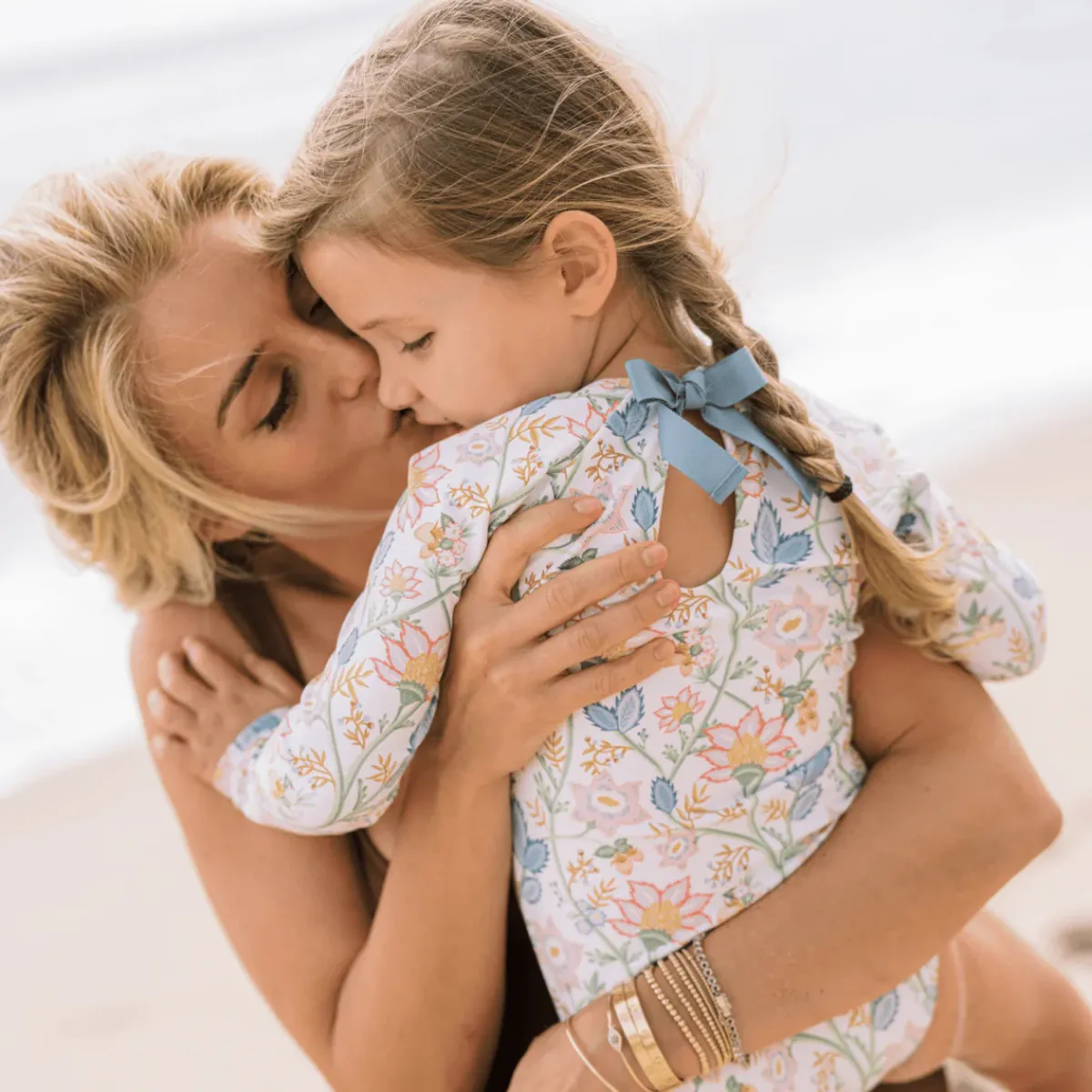 minnow X Daphne Oz Girls Rashguard One Piece Wild Bloom Floral Outlet