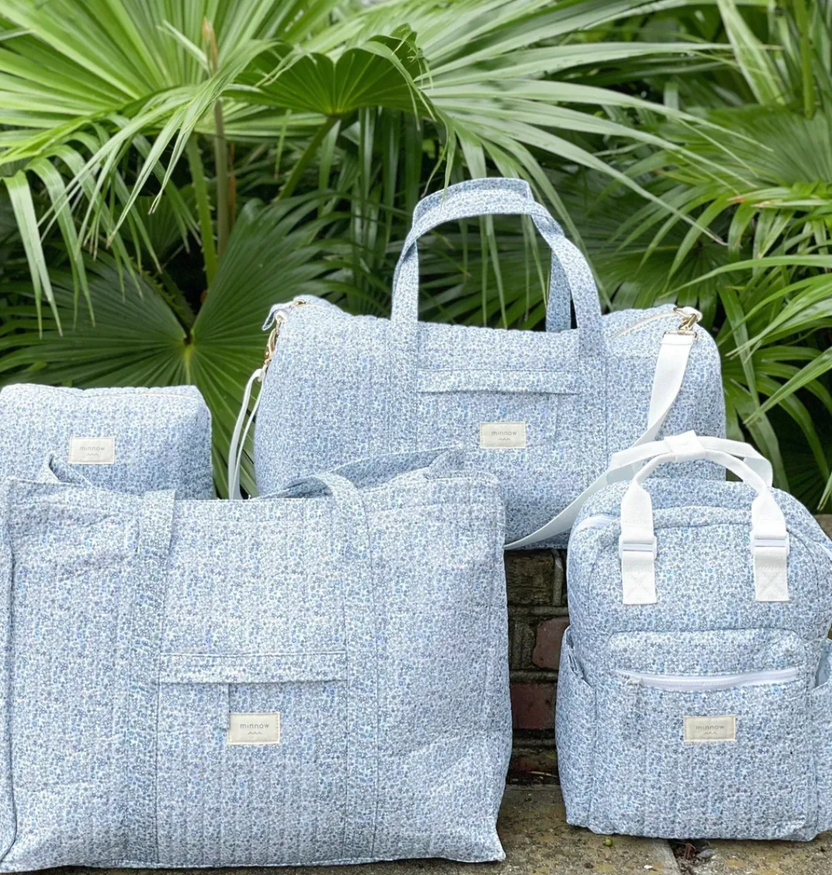 minnow Overnighter Tote Slate Floral Outlet